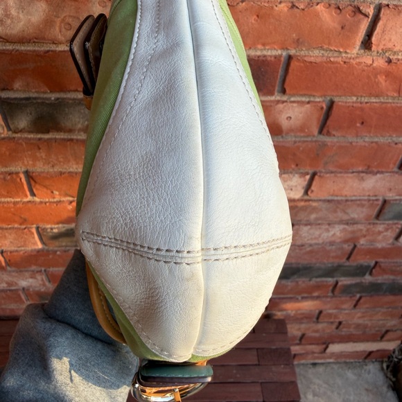 Coach Y2K SoHo Daisy in green with white leather trim - Picture 7 of 10